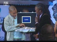 Ricco and KB looking at the USD 100,000 Prize money