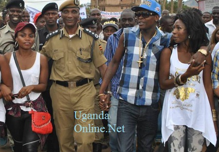 File Photo: IGP General Kale Kayihura and other artists